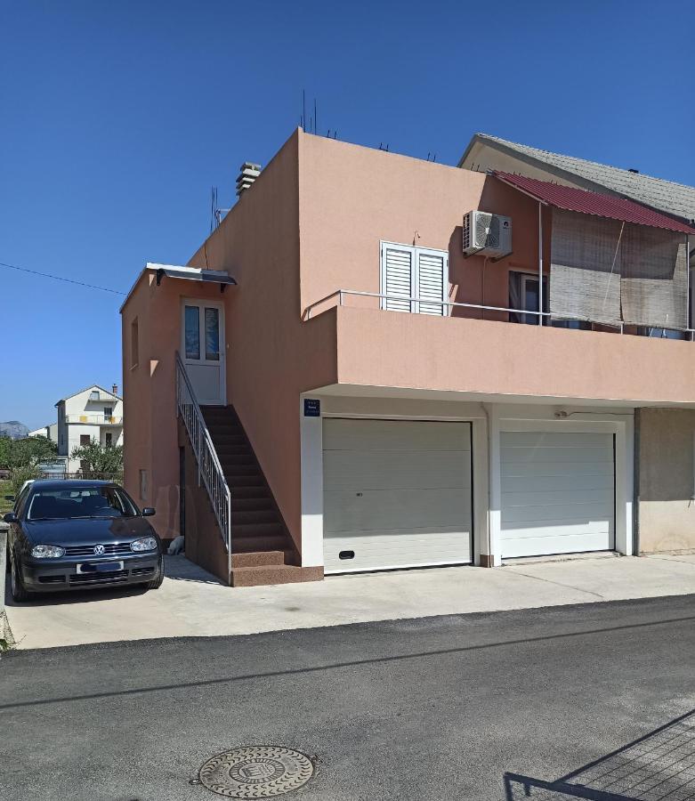 Apartment Anna Kastela Luaran gambar