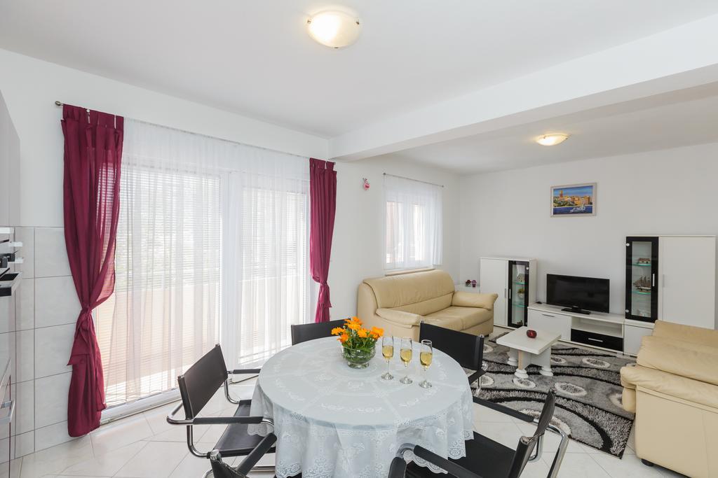 Apartment Anna Kastela Luaran gambar