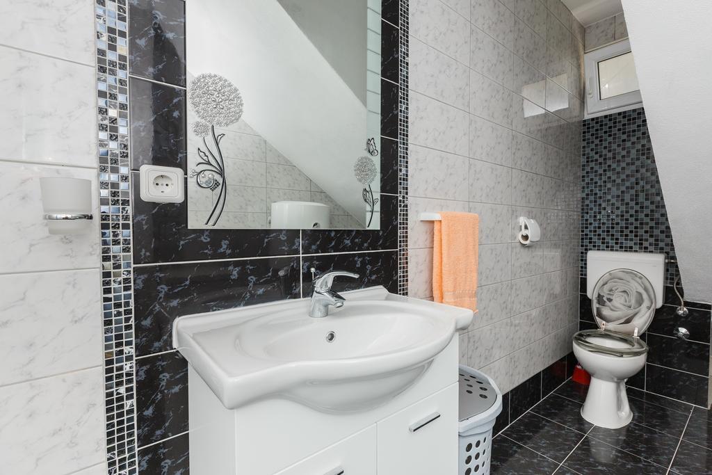 Apartment Anna Kastela Luaran gambar